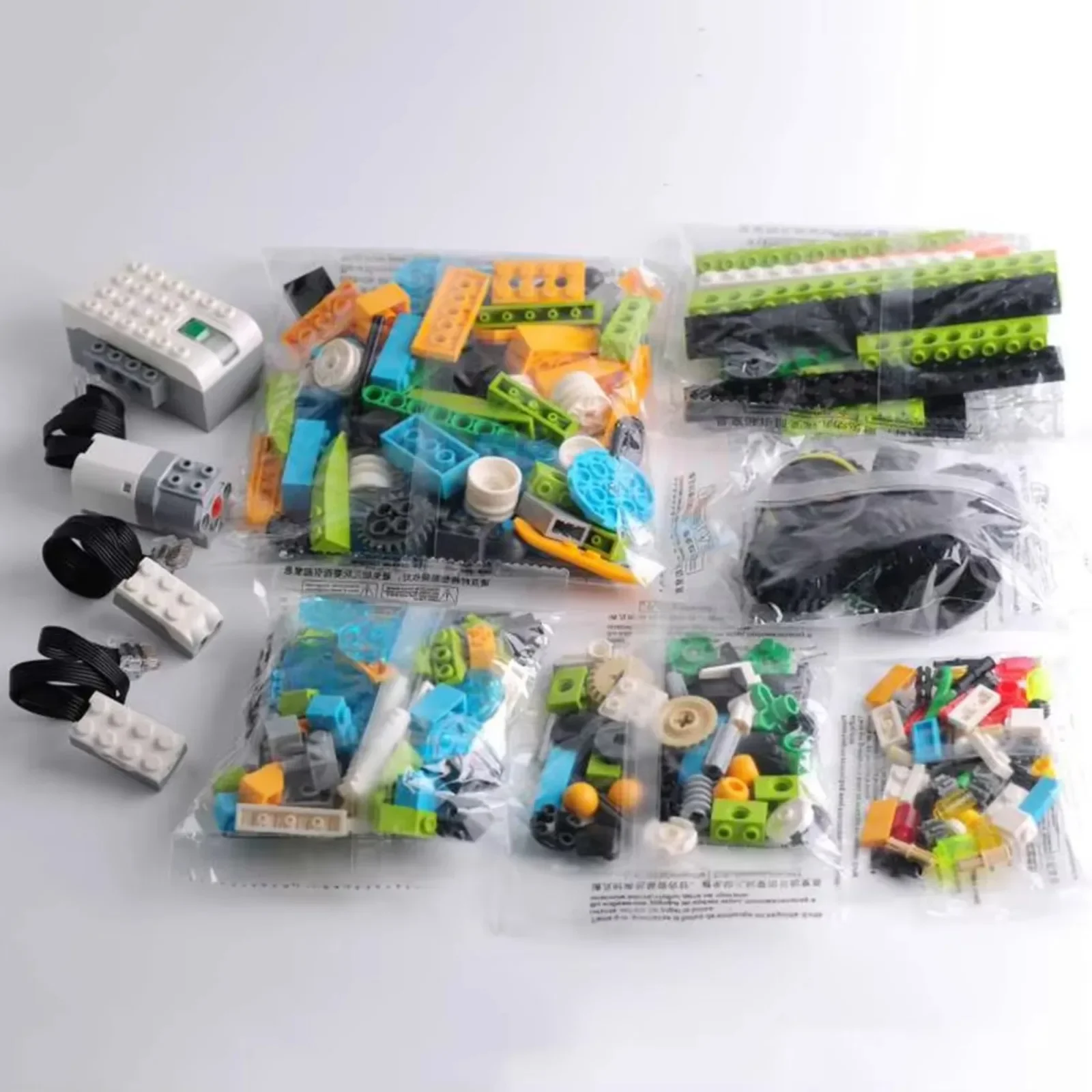 STEM We-do2.0 45300 Core Progr - огляд і ціна Learn Diy Electronics